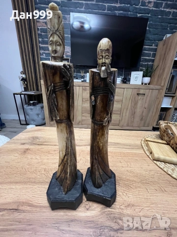 Две интересни , Японски или Китайски статуетки от кост