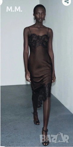 Рокля сатен и дантела Zara