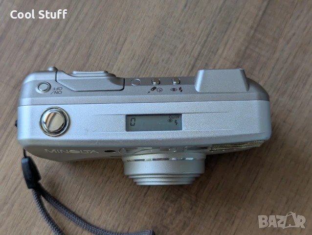 Компактен лентов фотоапарат Minolta RIVA Zoom 125, снимка 4 - Фотоапарати - 51088826