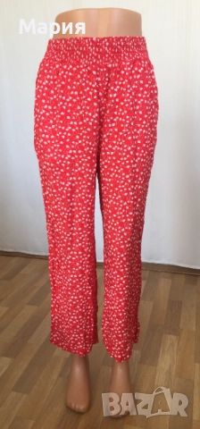 С размер Нов Дамски Панталон Monki с етикети Червен Бял Флорален на Цветя, снимка 6 - Панталони - 51823547