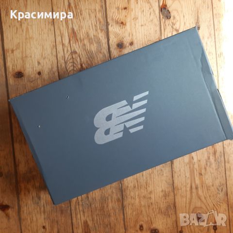 New Balance URC30RD 42 номер, снимка 4 - Маратонки - 46111960