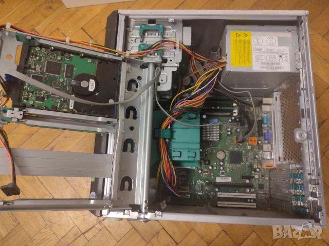 Fujitsu Siemens Esprimo, снимка 3 - Работни компютри - 53191647