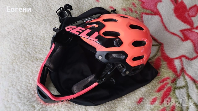 MTB Enduro Helmet Bell Super 2r, МТБ Ендуро каска размер М, снимка 5 - Велосипеди - 53447842