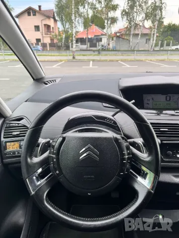 Grand Picasso Exclusive, снимка 8 - Автомобили и джипове - 49105559