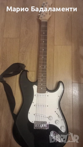  Harley Benton Electric Guitar