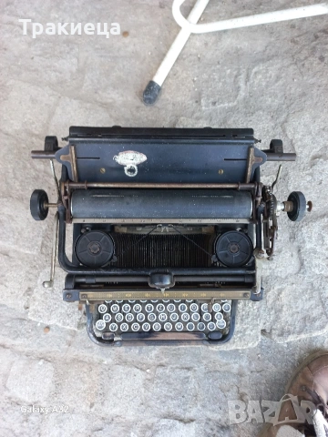СТАРА ПИШЕЩА МАШИНА КОНТИНЕНТАЛ, снимка 4 - Антикварни и старинни предмети - 54098135