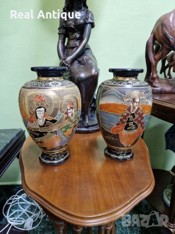 Прекрасен чифт антикварни колекционерски китайски порцеланови вази 