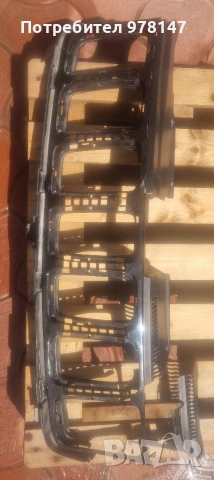 решетка grand cherokee wk2 2017-2022, снимка 3 - Части - 54156781