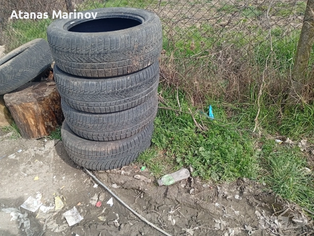 Продавам Гуми размер на гумите 22/55 R17, снимка 3 - Гуми и джанти - 53781143