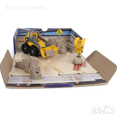 Комплект моделиращ пясък Kinetic Sand Несъхнещ пясък Кинетичен пясък Строеж с багер, снимка 5 - Пластелини, моделини и пясъци - 48810788