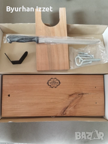 Дървена стойка за хамон, кухненско плато