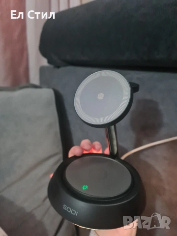 Зарядна станция за IPhone, Airpods,Apple watch , снимка 3 - Оригинални зарядни - 53734964