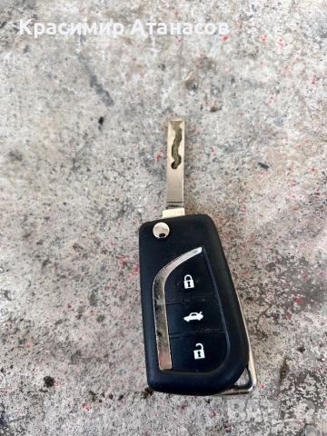Ключ контактен за Тойота Авенсис T27., снимка 2 - Части - 52843970