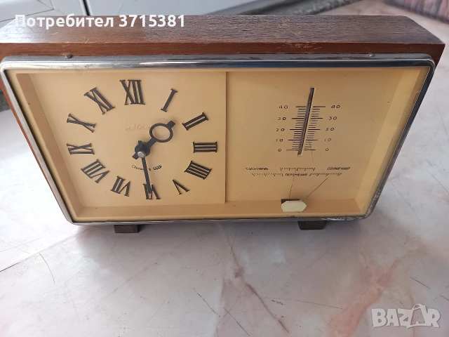 Руски часовник Маяк 1975 г., снимка 5 - Антикварни и старинни предмети - 53721264