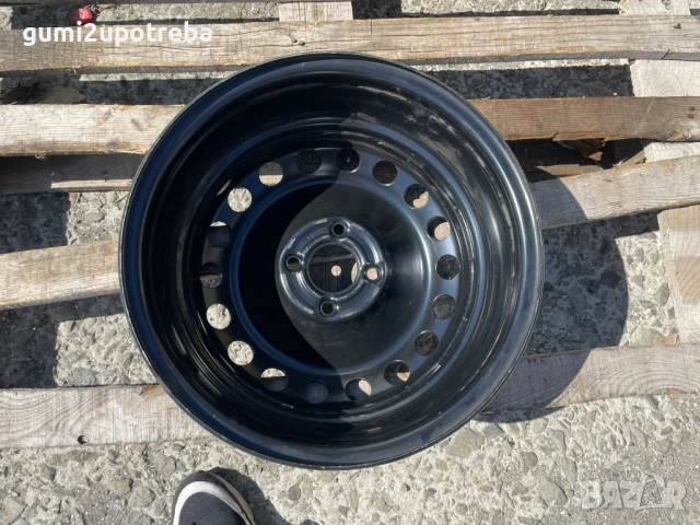 15 джанта 4х100 Renault Megane 6,5J et45, снимка 5 - Гуми и джанти - 51009604