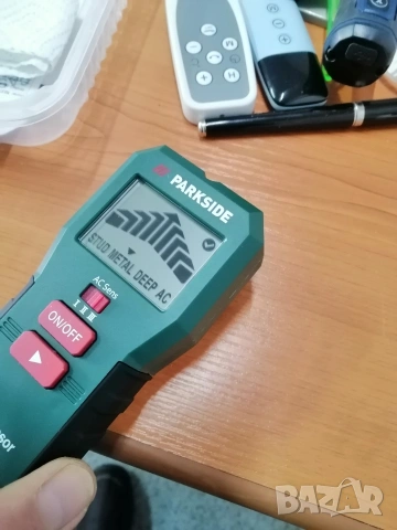 Детектор за метал, пирони, кабели, кухини PARKSIDE PMFD A3, снимка 3 - Други инструменти - 53587859
