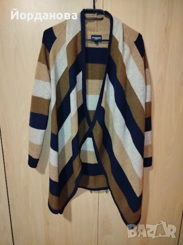 Топла жилетка от 80% вълна, снимка 2 - Жилетки - 52790734