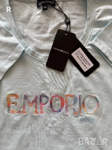 Армани дамска тениска, снимка 3 - Тениски - 51215212