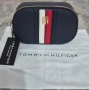 Дамска тъмно-синя чантичка Tommy Hilfiger, снимка 2