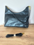 Черна дамска чанта с две дръжки, снимка 1