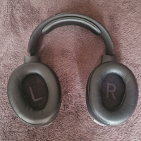 Оригинални блутут слушалки от Мерцедес Майбах, снимка 10 - Bluetooth слушалки - 44976190