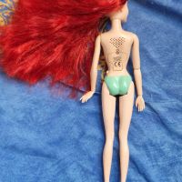 оригинална кукла малката русалакa Ариел на Дисни стор Disney Store, снимка 10 - Кукли - 45469181