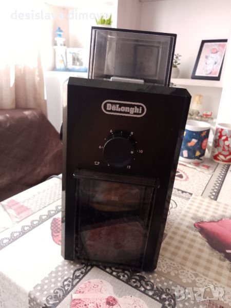 Продавам кафемелачка Delonghi KG79, снимка 1