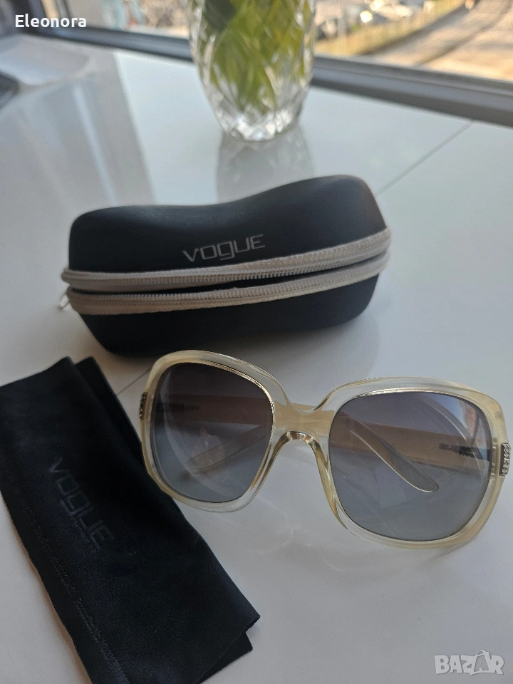 Слънчеви очила Vogue , снимка 1