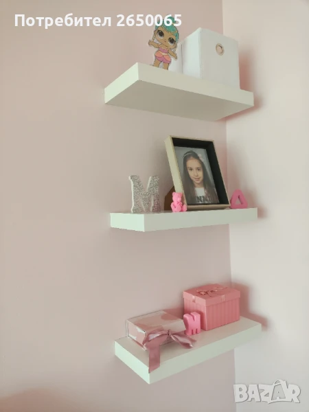 Стенни етажерки MDF - 40см. В бял и черен цвят!, снимка 1