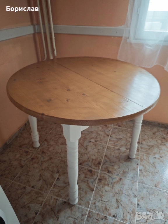 Кръгла дървена маса, снимка 1
