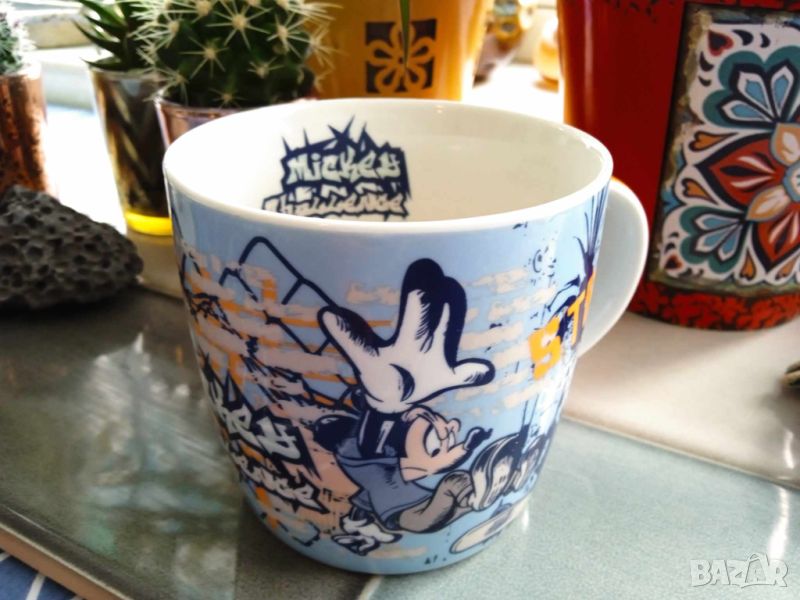  порцеланова чаша за кафе Мики Маус, снимка 1