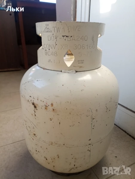 газова бутилка за кемпер, снимка 1