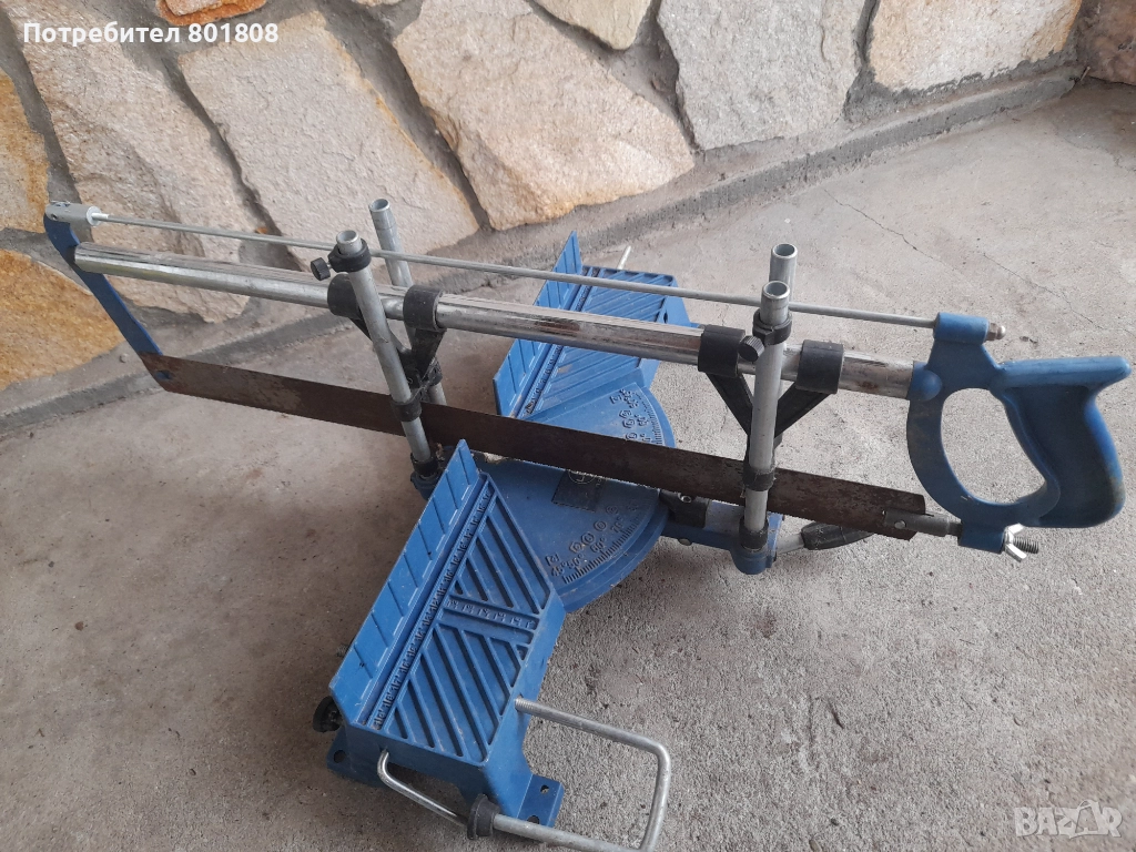 Машина за рязане на первази , снимка 1