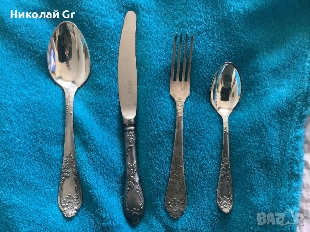 Десертен комплект посребрен в отлично състояние не се използва