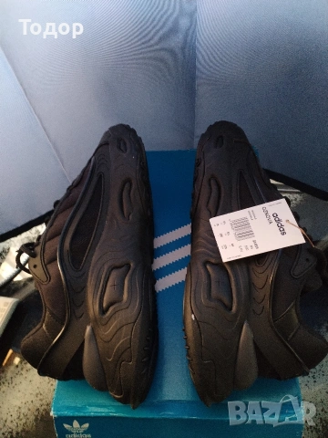 Adidas Oznova 44 номер , снимка 4 - Маратонки - 53663099