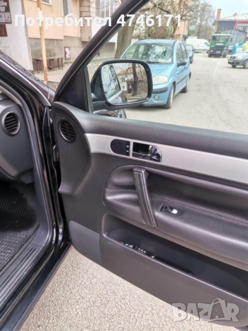 VW TOUAREG, снимка 4 - Автомобили и джипове - 53590445