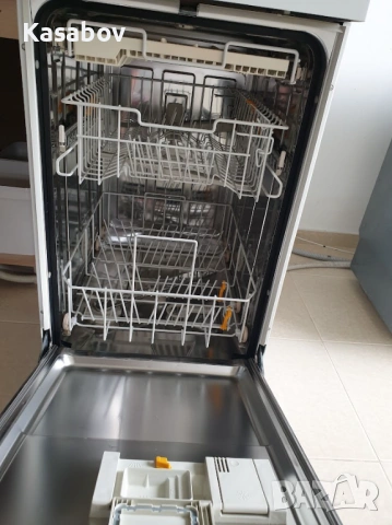 Miele Съдомиялна - 9 Комплекта - Свободностояща - 45см - Тясна, снимка 9 - Съдомиялни - 53490341