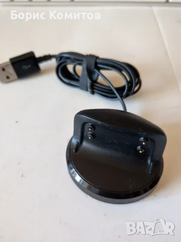 CHARGING DOCK ЗАРЯДНО ЗА GEAR FIT 2, снимка 1 - Смарт гривни - 47378032