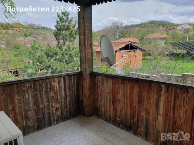 Къща с двор в с. Пресяка, общ.Ловеч, снимка 6 - Къщи - 53175540