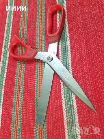 Шивашка ножица , снимка 2 - Антикварни и старинни предмети - 52847165