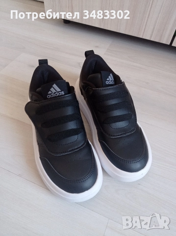 Adidas маратонки от еко кожа , снимка 3 - Детски маратонки - 52771758