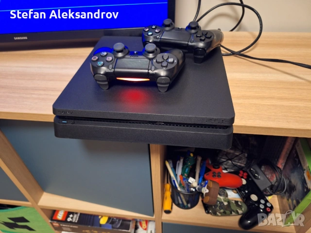 Playstation 4 slim + два оригинални контролера, снимка 3 - PlayStation конзоли - 53156160