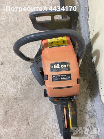 Спешно! Бензинов моторен трион (резачка) Daewoo – Работи отлично + Аксесоари, снимка 4 - Градинска техника - 53315309