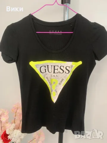 Тениска Guess размер М, подходяща S-XS, снимка 4 - Тениски - 50203314