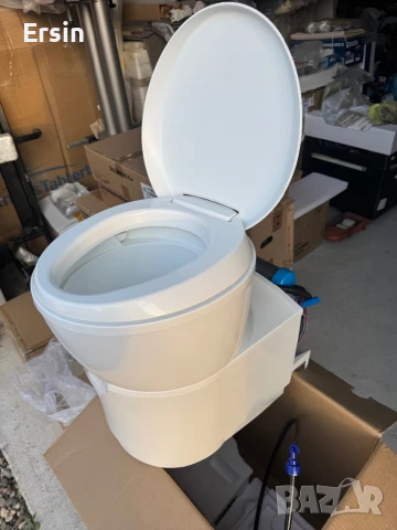 Тоалетна Thetford C 223 S (Неразличим от нов) , снимка 9 - Химически тоалетни - 50998347