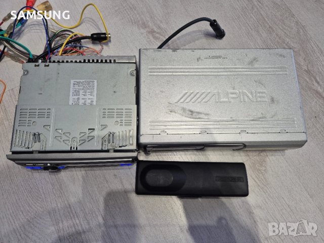 ALPINE - CDA-9812RB, снимка 10 - Аудиосистеми - 53666156