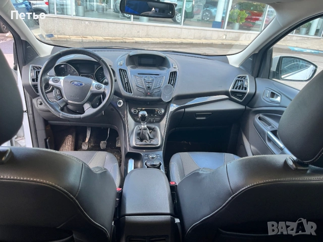 Ford Kuga 1.5 DM2 150 к.с., снимка 8 - Автомобили и джипове - 53590763