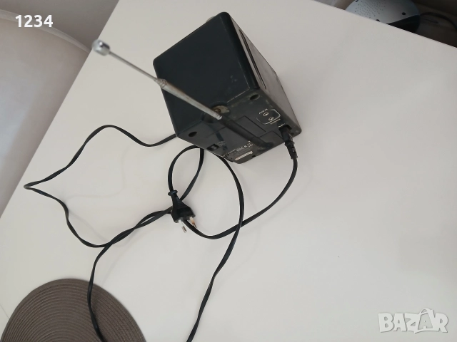 радио , снимка 2 - Радиокасетофони, транзистори - 52943430