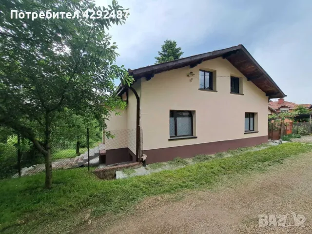 Продавам къща в София, кв. Горна баня РЗП: 240 кв.м, двор: 500 кв.м., снимка 3 - Къщи - 47878935