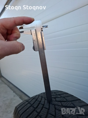 Зимни гуми Bridgestone BLIZZAK 195/60 R16, снимка 8 - Гуми и джанти - 53082832